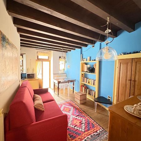 Ferienwohnung Casa Torrazzo Pisogne Exterior foto