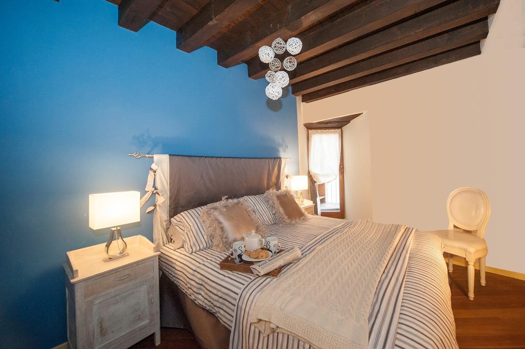 Ferienwohnung Casa Torrazzo Pisogne Exterior foto